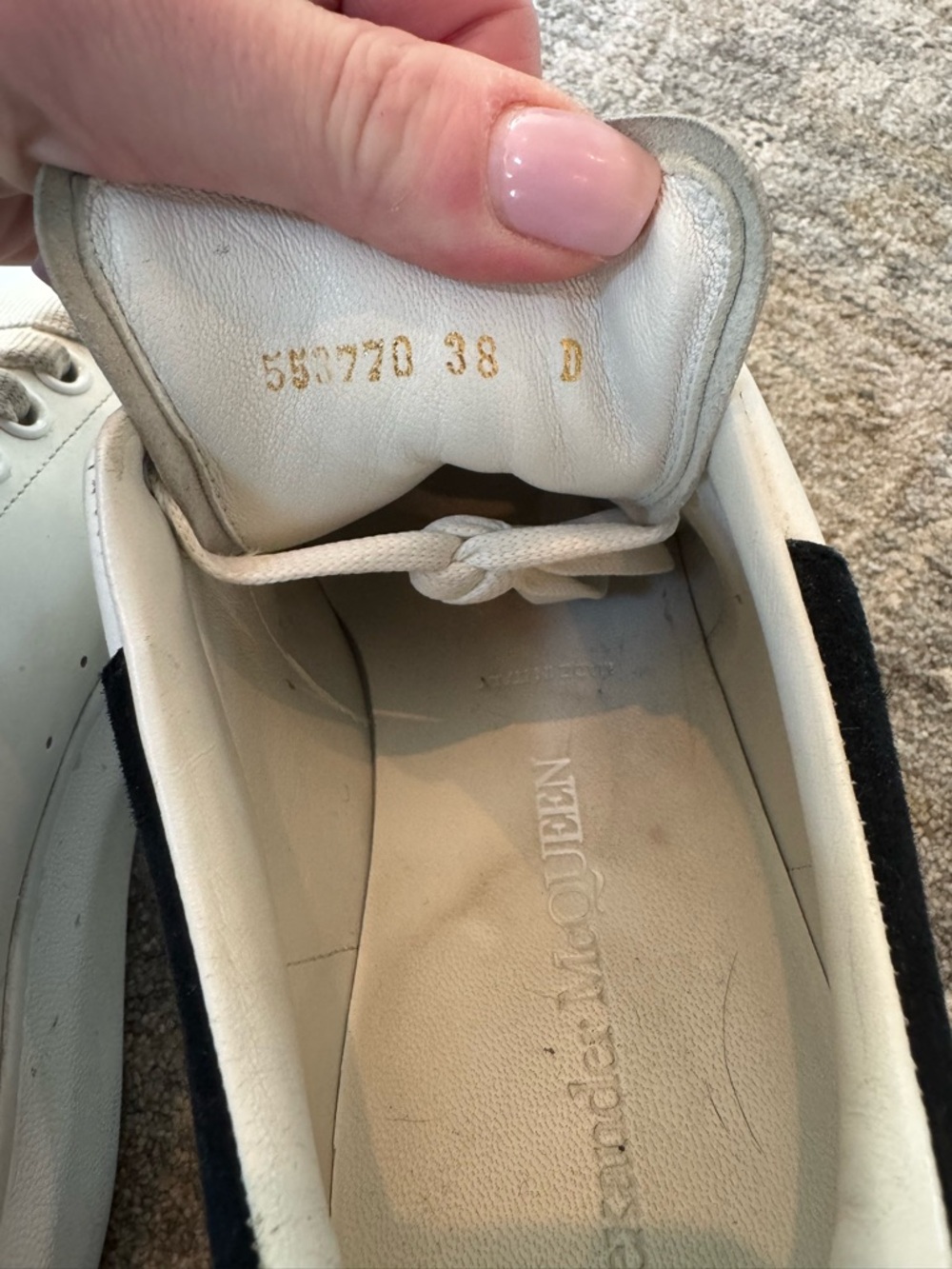 Alexander McQueen Men’s White Leather Oversized Sneaker - Picture 6 of 6